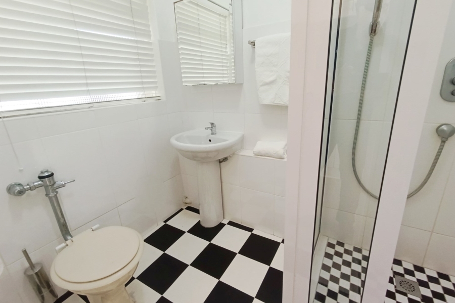 To Let 0 Bedroom Property for Rent in Mouille Point Western Cape